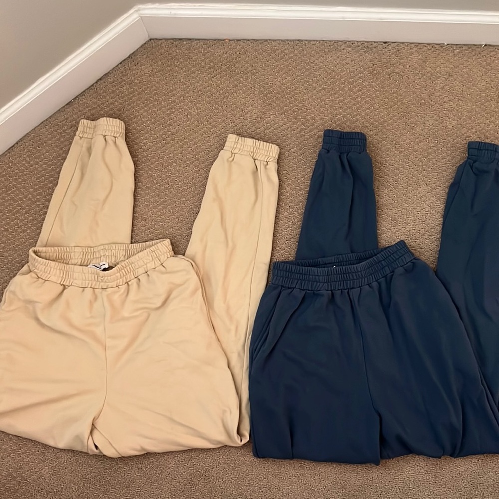 2 Superdown Joggers